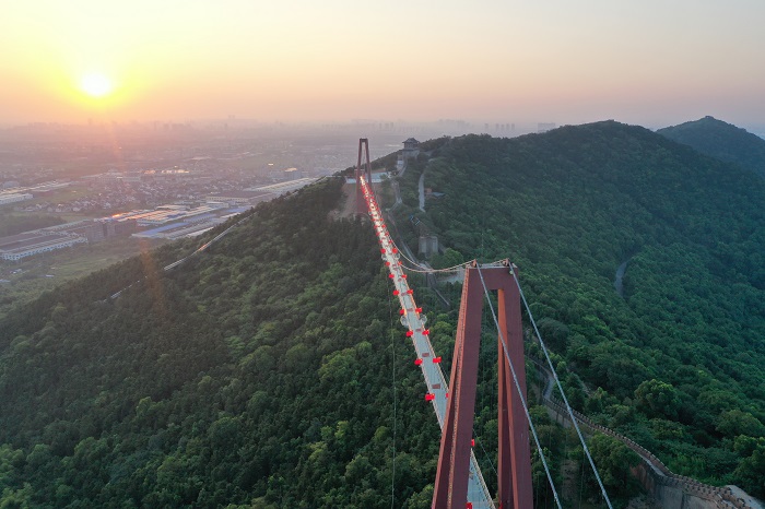 沪马建工玻璃桥案例18