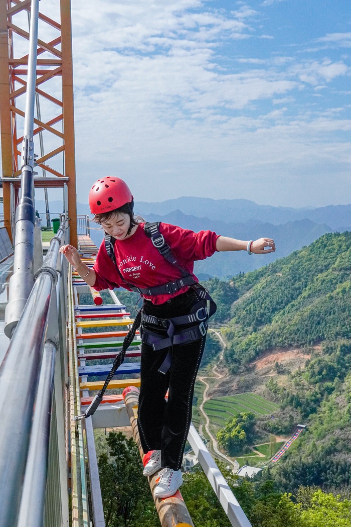 沪马建工步步惊心案例7